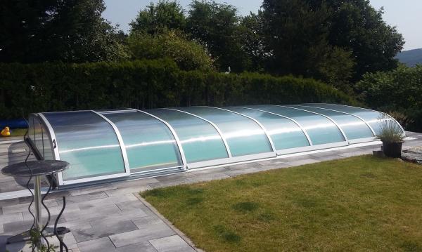 Arizona für Pool 6,0 x 3,0 m 6 mm Doppelstegverglasung Arizona für Pool 6,0 x 3,0 m 6 mm Doppelstegverglasung